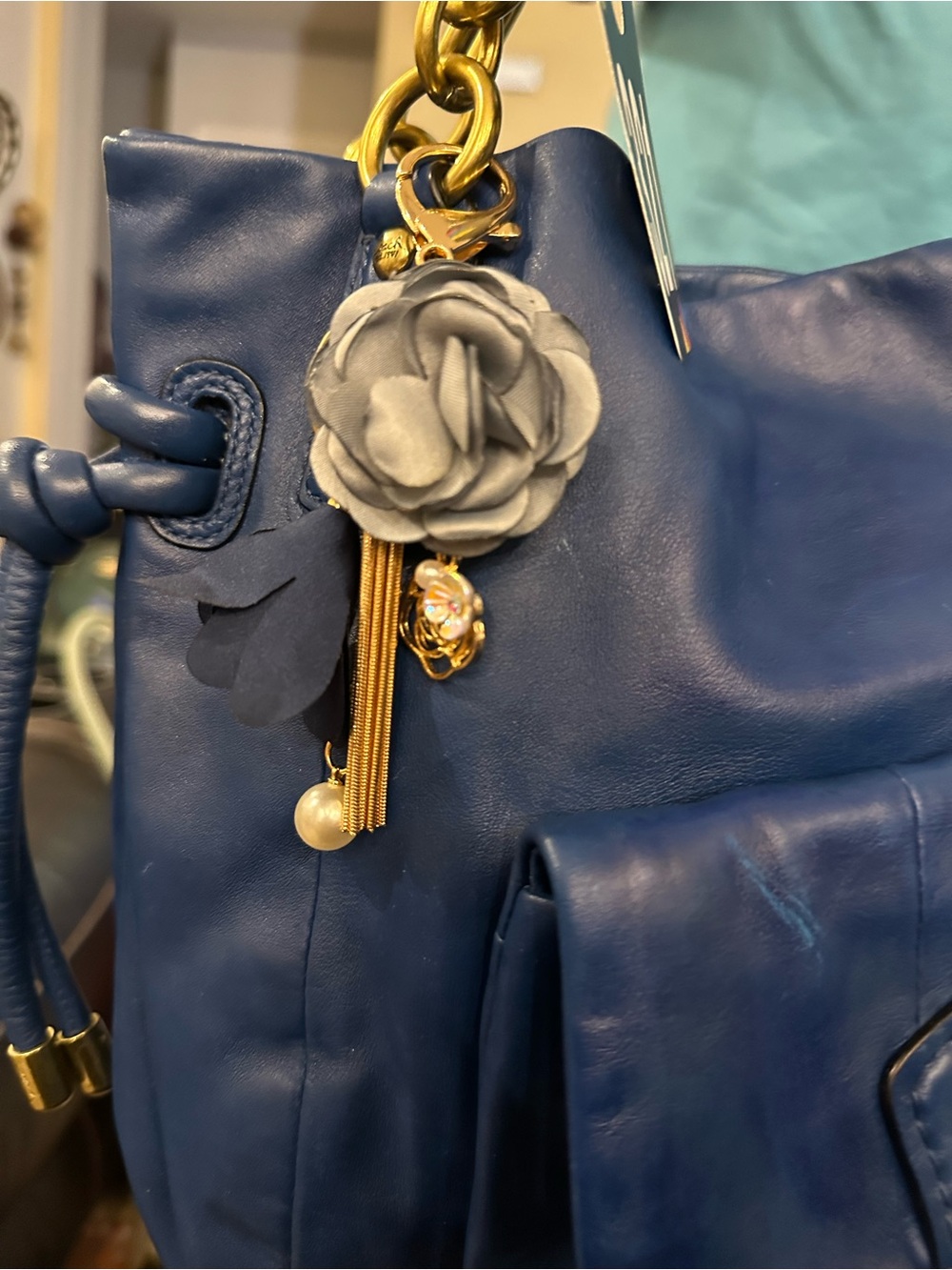 Coach Electric Blue Leather Shoulder Bag with Gold Hardware - Picture 15 of 16